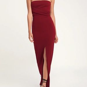 BRAND NEW W TAGS Lulus Own The Night strapless maxi in Wine Red